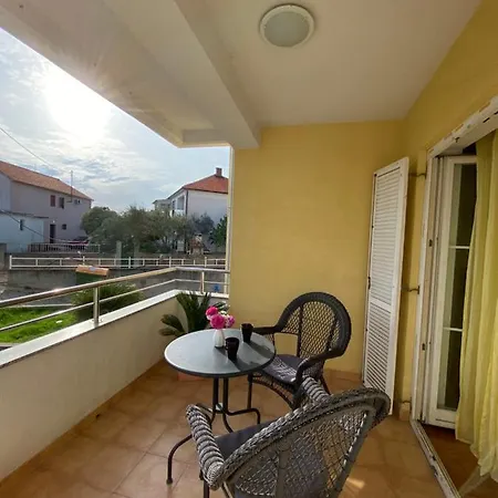 Apartman Beneta With Garage Zadar