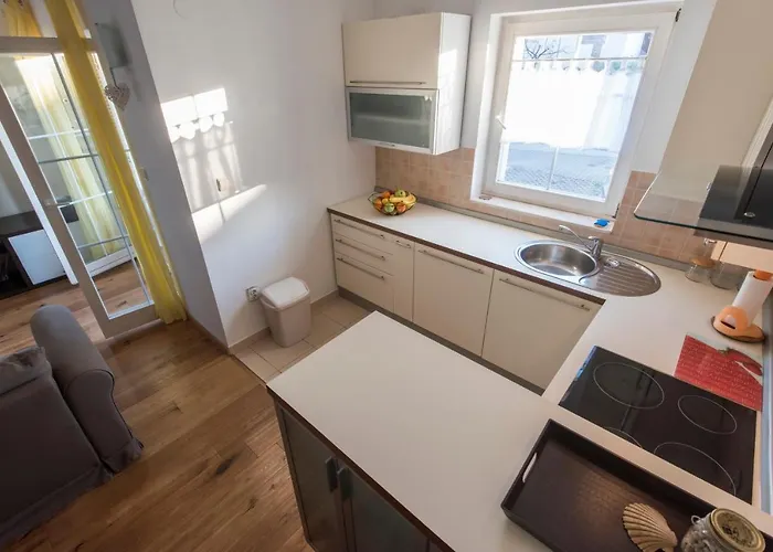 Beneta With Garage Apartman Zára